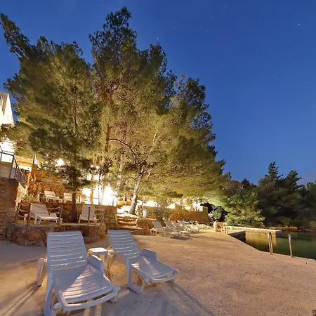 Candela, No 2 Starigrad Paklenica