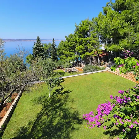 Candela, No 2 Starigrad Paklenica