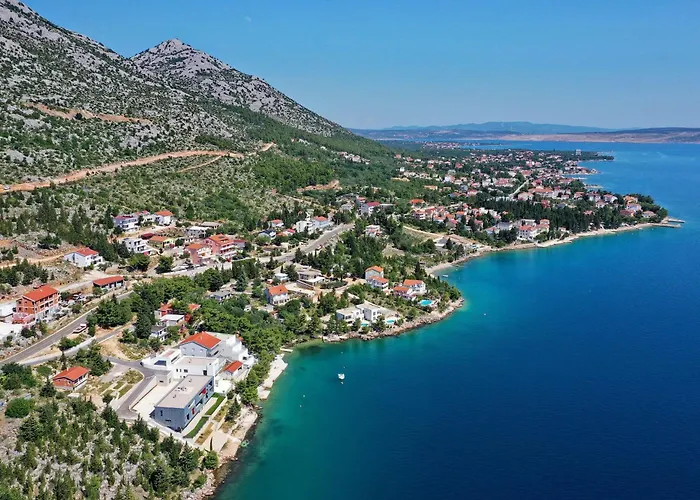 Apartman Candela, No 2 *