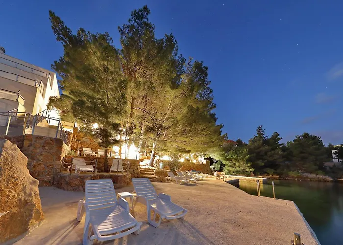 Candela, No 2 Starigrad-Paklenica