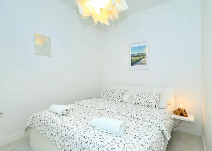 Candela, No 2