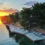 Candela, No 2 Starigrad Paklenica