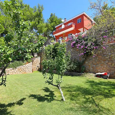 Candela, No 2 아파트 *