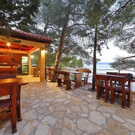 Candela, No 2 Starigrad Paklenica